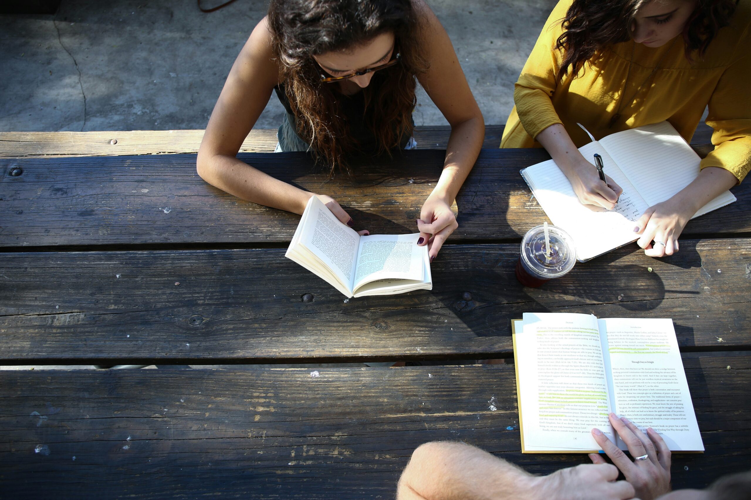 6 Advantages of Getting an Overseas MBA (Master of Business Administration)